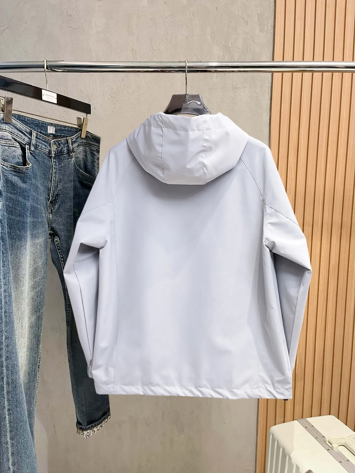 Same Style， ， 2026 New Arrival ， Original Premium Breathable ， ， ， Quality。 ， Sizes：M～3XL，
